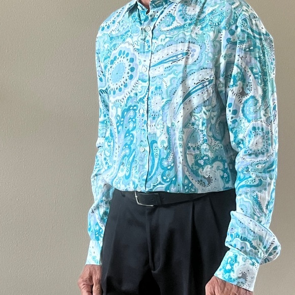 Like new Men’s XL shirt Ermenehildo Zegna brand. Mixed colors. High end - Picture 4 of 5